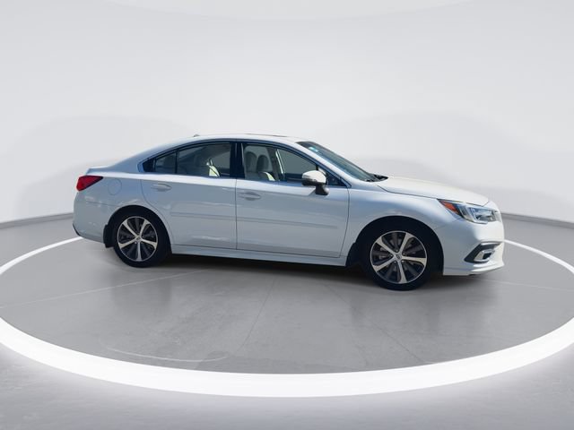 Used 2019 Subaru Legacy 3.6R Limited AWD/4WD image 9