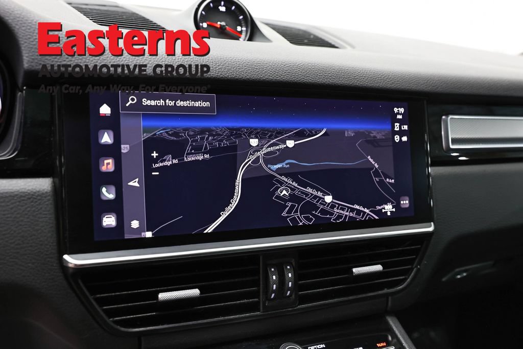 Used 2023 Porsche Cayenne Platinum Edition AWD/4WD image 18