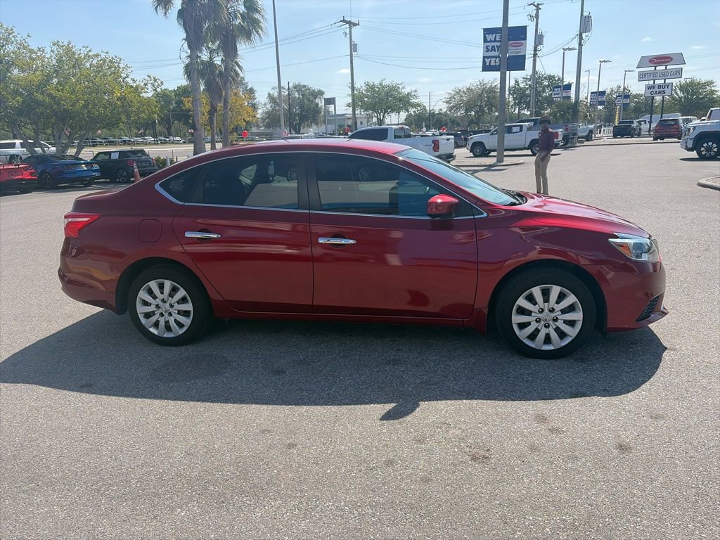 Used 2017 Nissan Sentra SV FWD image 4