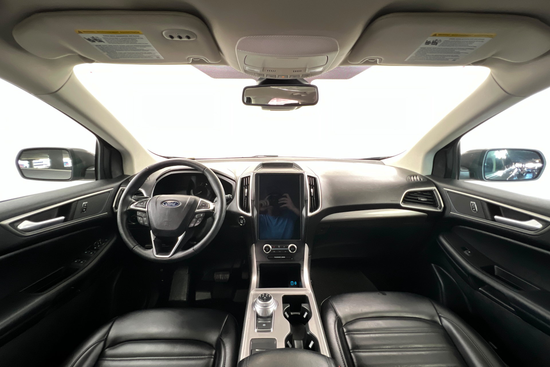 Used 2024 Ford Edge SEL w/ Convenience Package AWD/4WD image 10