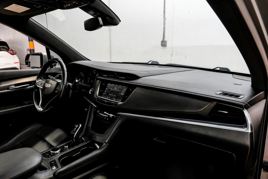 Used 2021 Cadillac XT6 Luxury FWD image 19