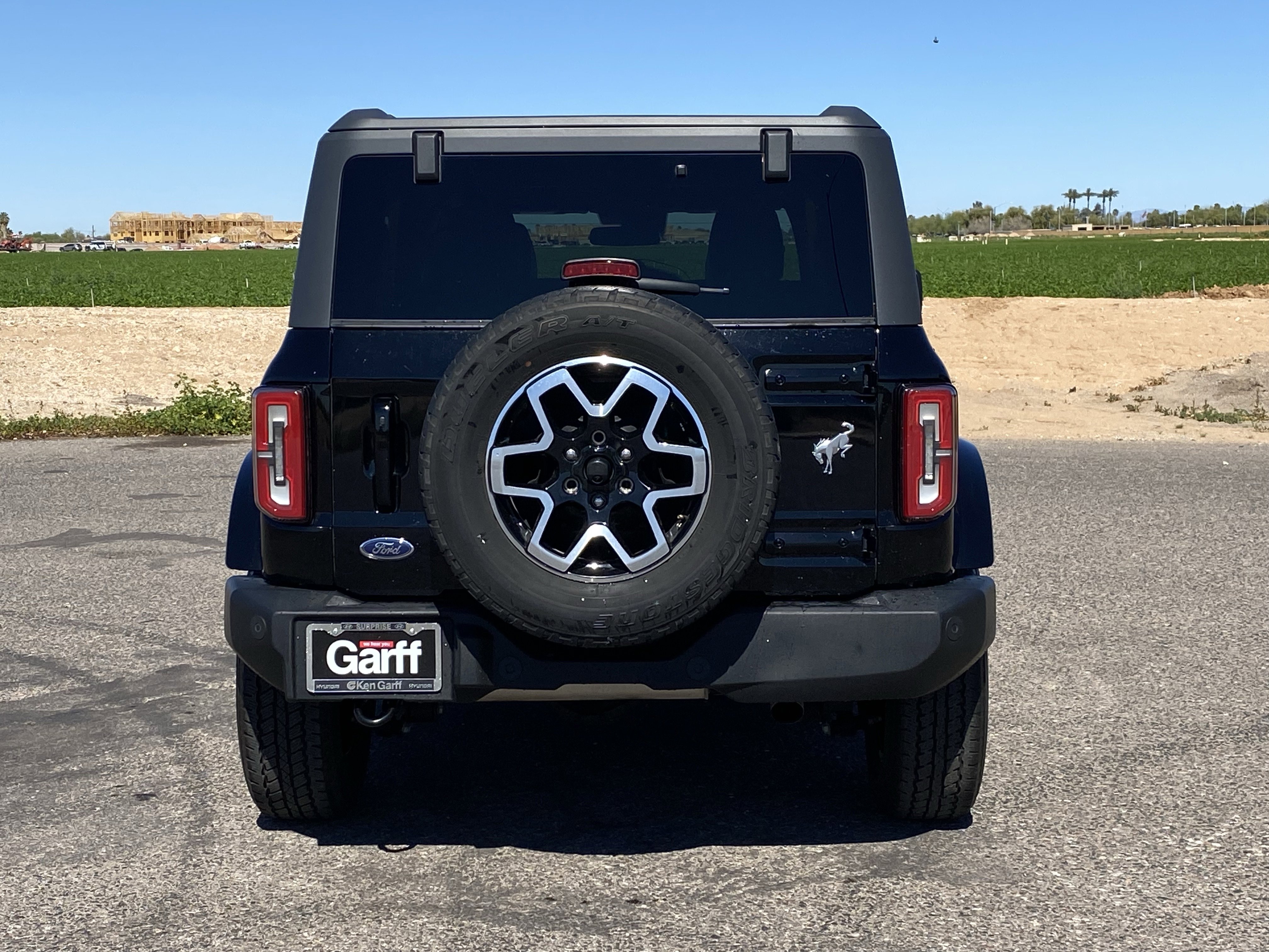 Used 2022 Ford Bronco Outer Banks image 4