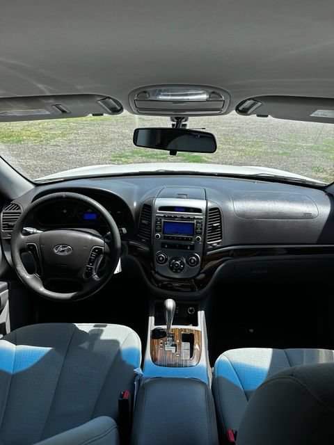 Used 2012 Hyundai Santa Fe GLS AWD/4WD image 23