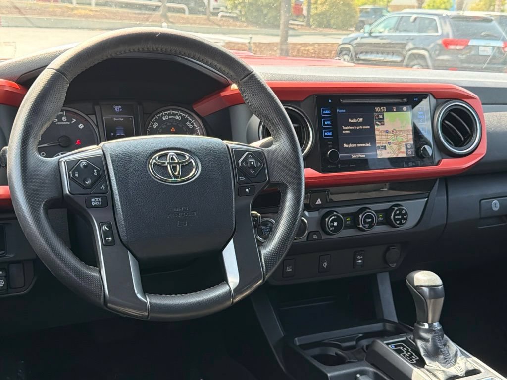 Used 2017 Toyota Tacoma TRD Sport w/ Tow Package (A/T) AWD/4WD image 30