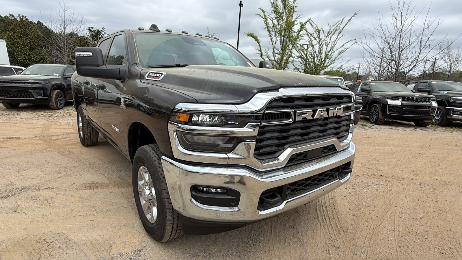 New 2026 RAM 2500 Big Horn AWD/4WD image 5