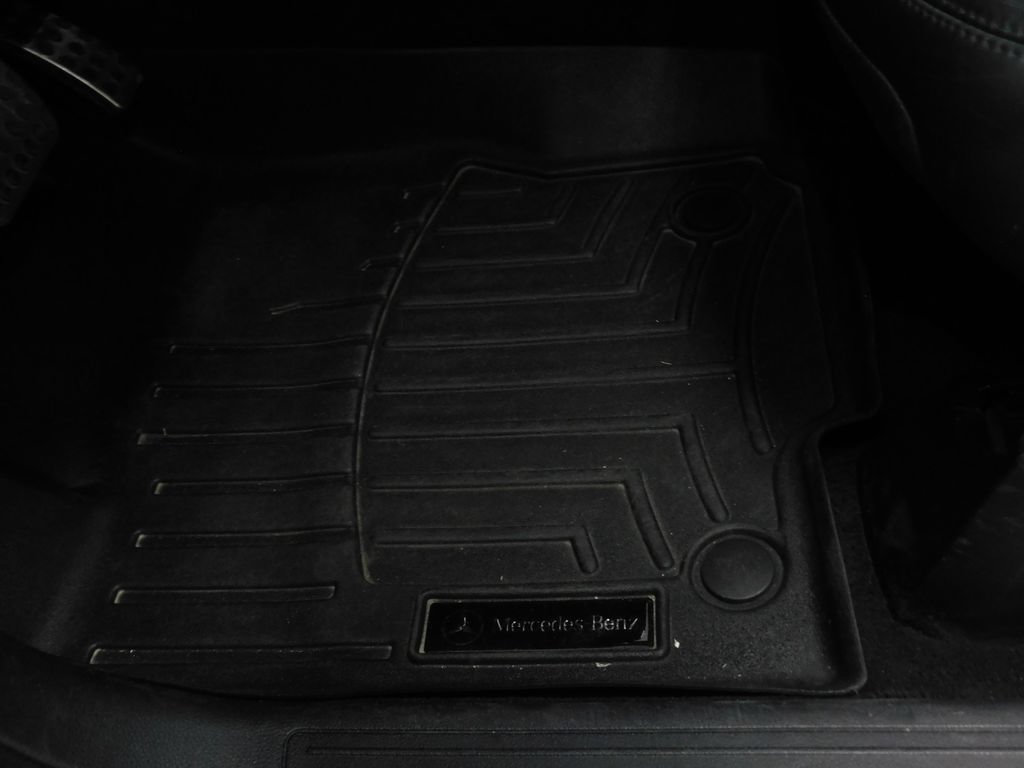 Used 2014 Mercedes-Benz ML 63 AMG 4MATIC image 30