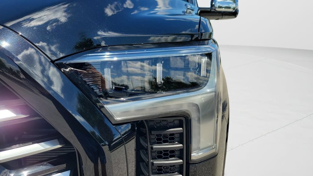 Certified 2026 Toyota Tundra Capstone AWD/4WD image 24
