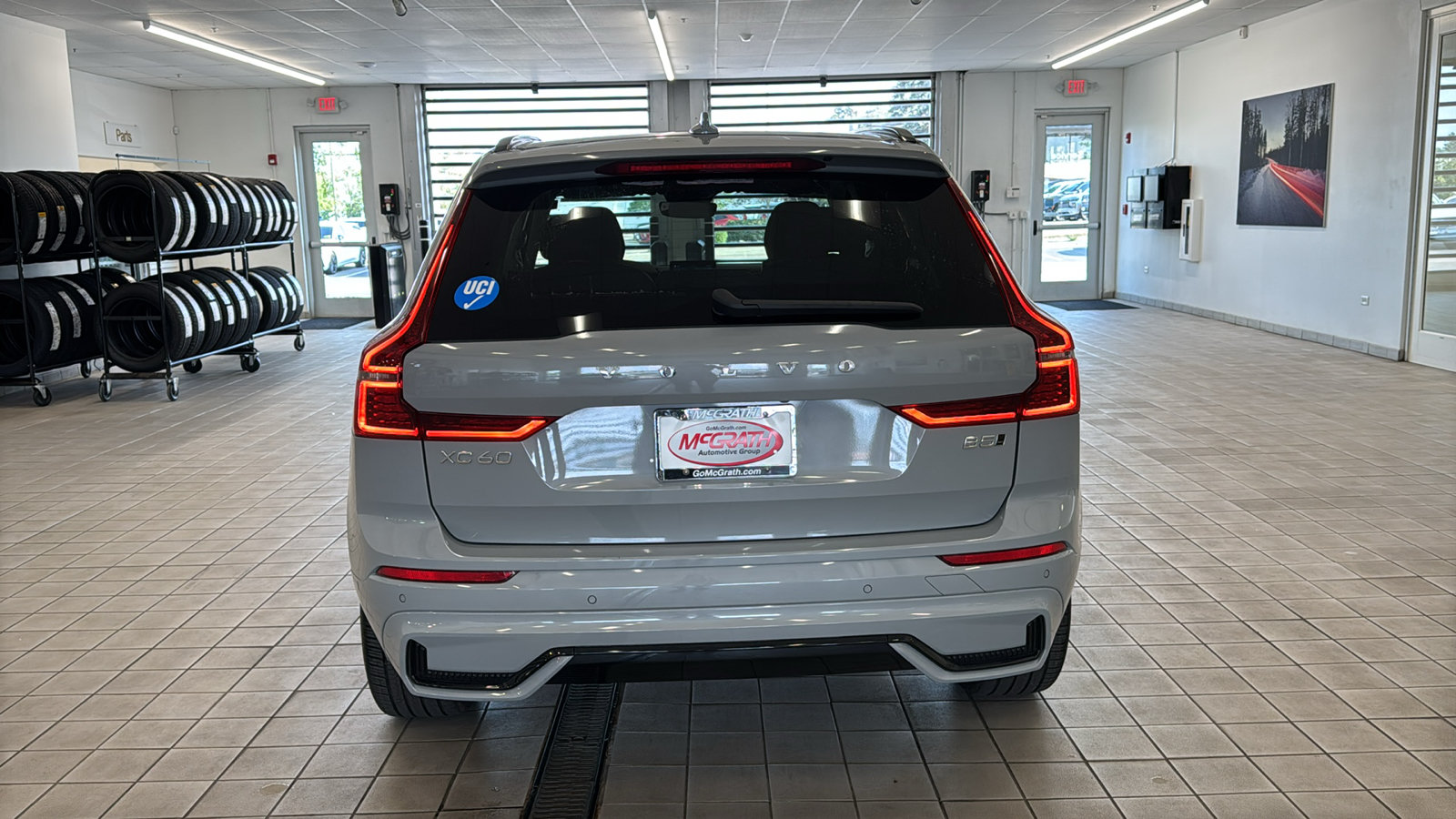 Used 2026 Volvo XC60 B5 Ultra AWD/4WD image 6