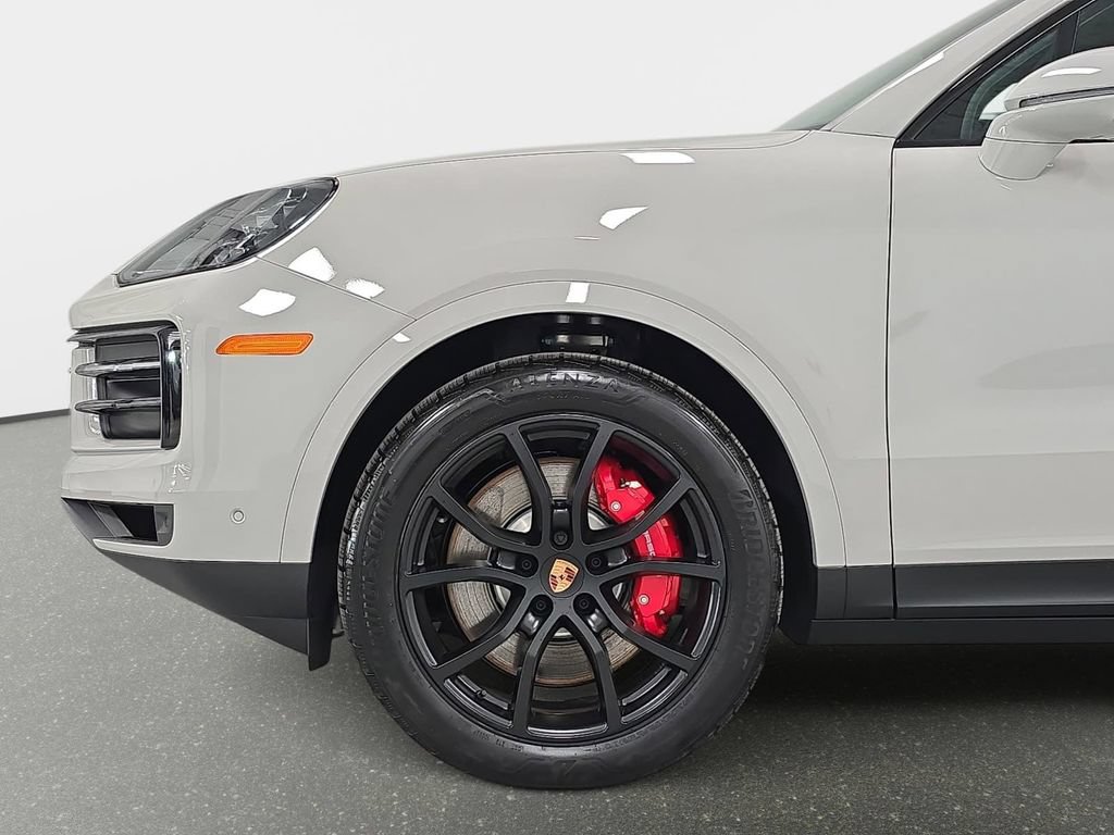 New 2026 Porsche Cayenne S AWD/4WD image 10