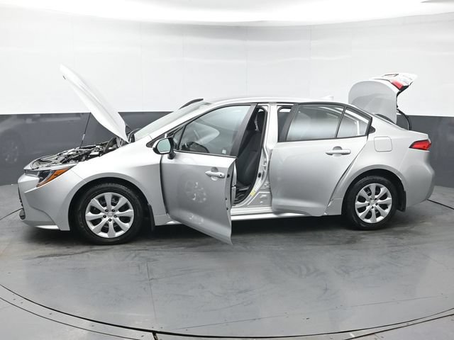 Certified 2025 Toyota Corolla LE FWD image 42