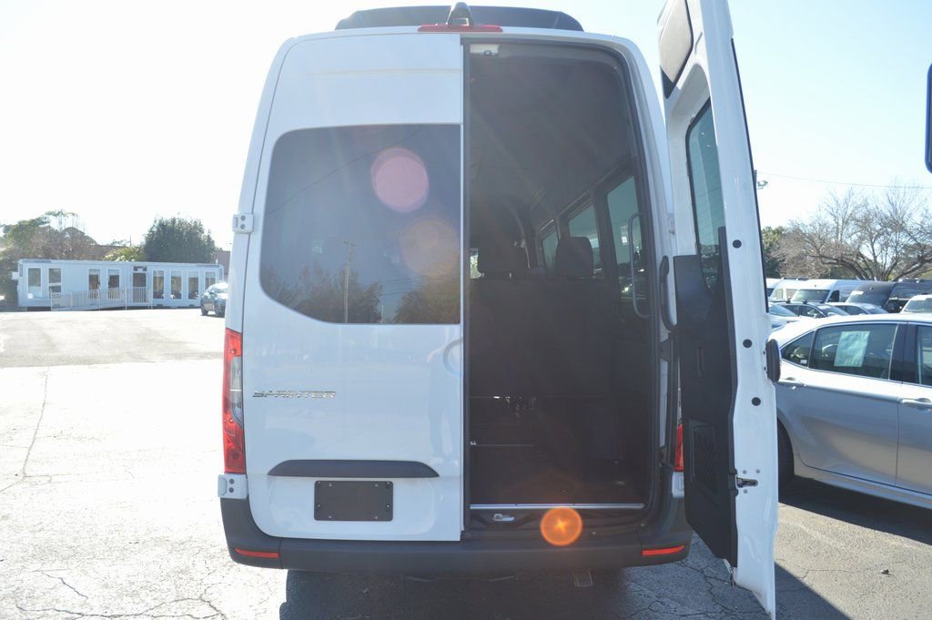 Used 2025 Mercedes-Benz Sprinter 2500 image 42