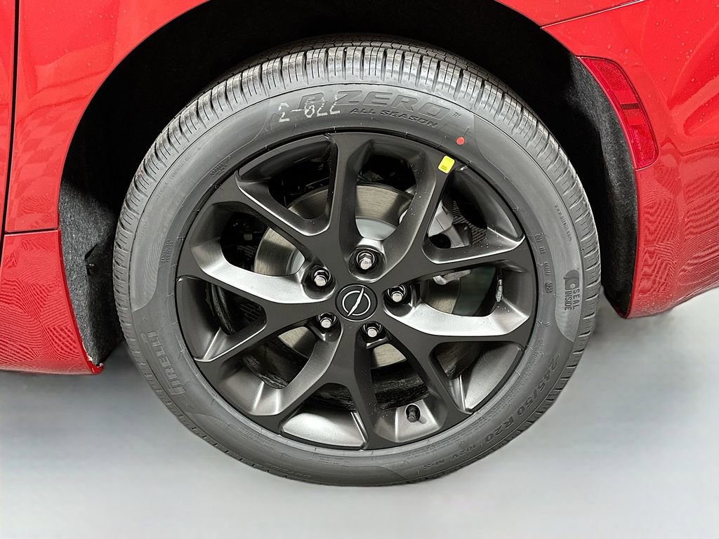 New 2026 Chrysler Pacifica Limited w/ S Appearance Package image 7