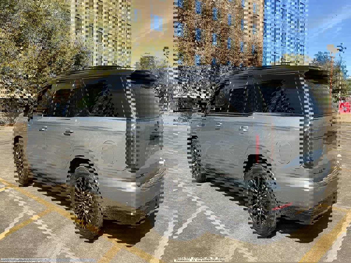 Used 2025 Cadillac Escalade Sport Platinum w/ LPO, Floor Liner Package image 5