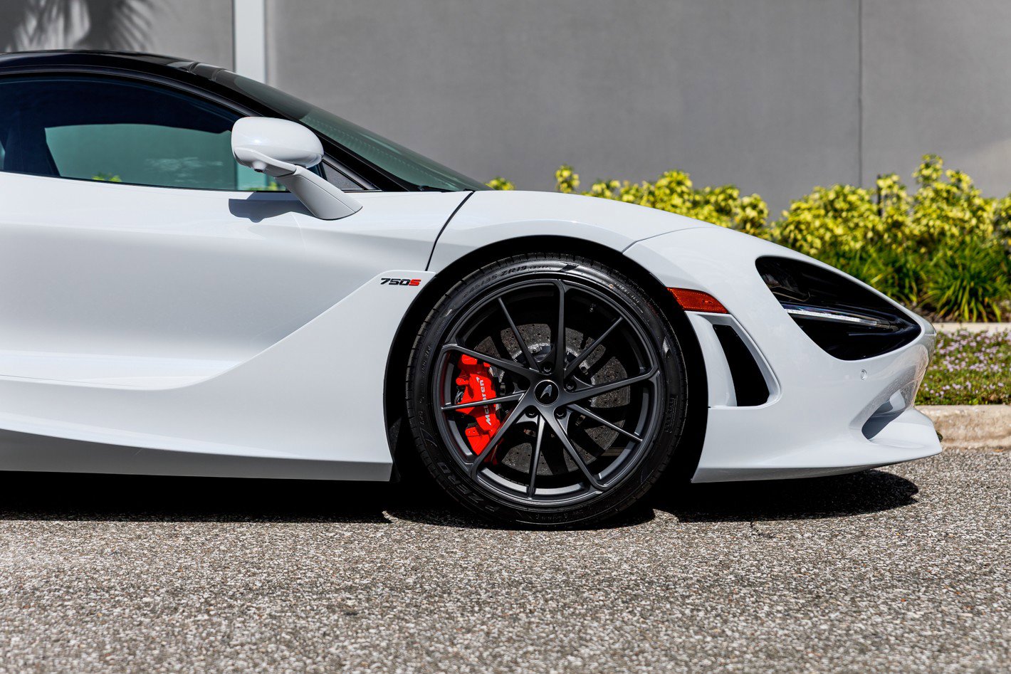 New 2026 McLaren 750S RWD image 11