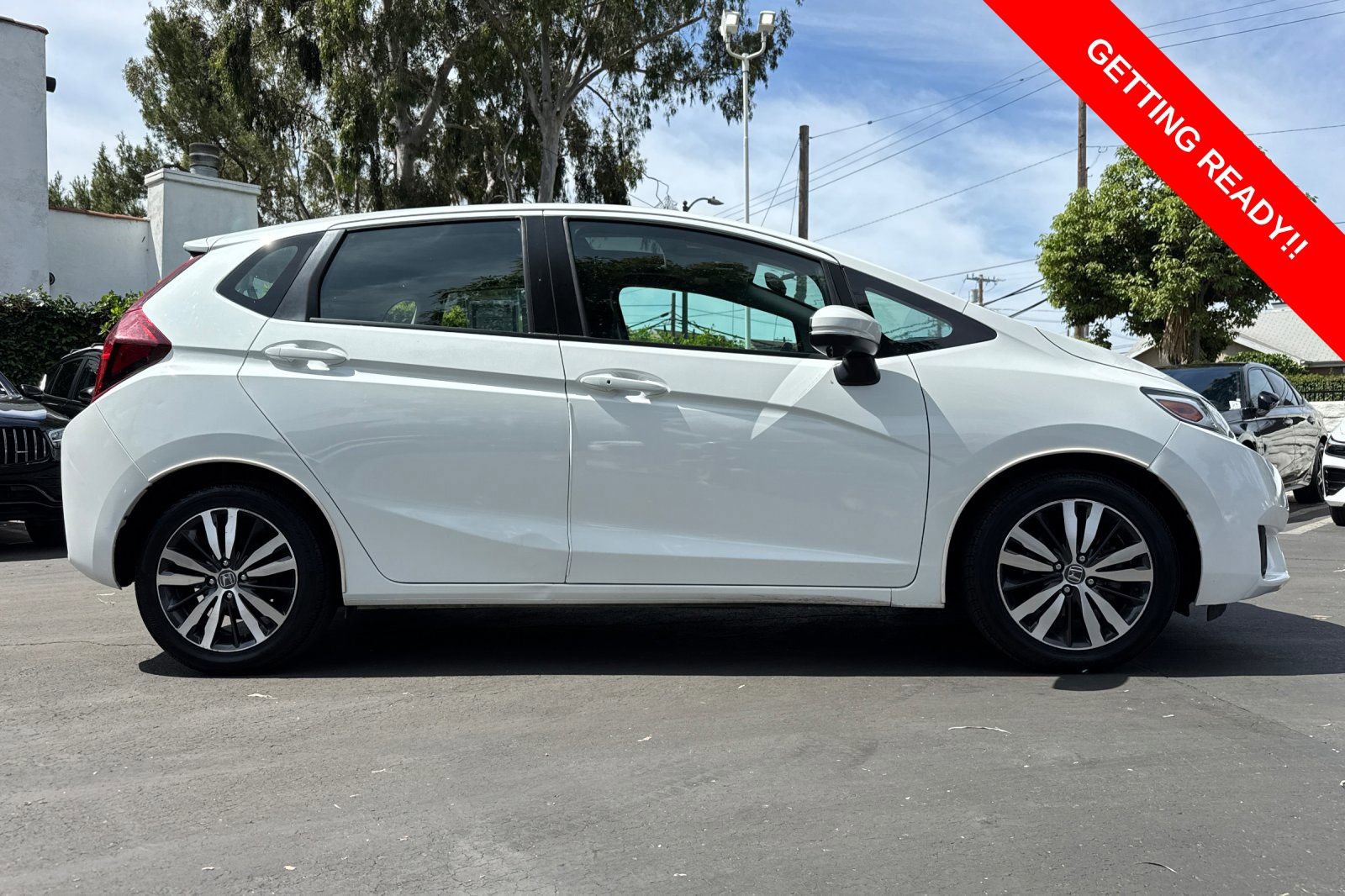 Used 2017 Honda Fit EX image 3