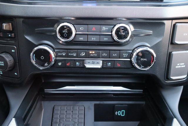 New 2026 Ford F350 Platinum w/ FX4 Off-Road Package image 11