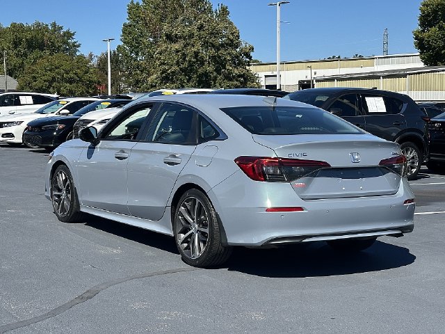 Used 2023 Honda Civic Touring image 5
