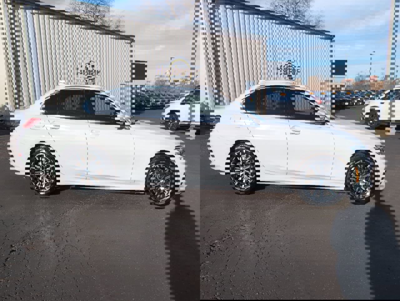 Used 2020 BMW 330i xDrive Sedan w/ Convenience Package image 8