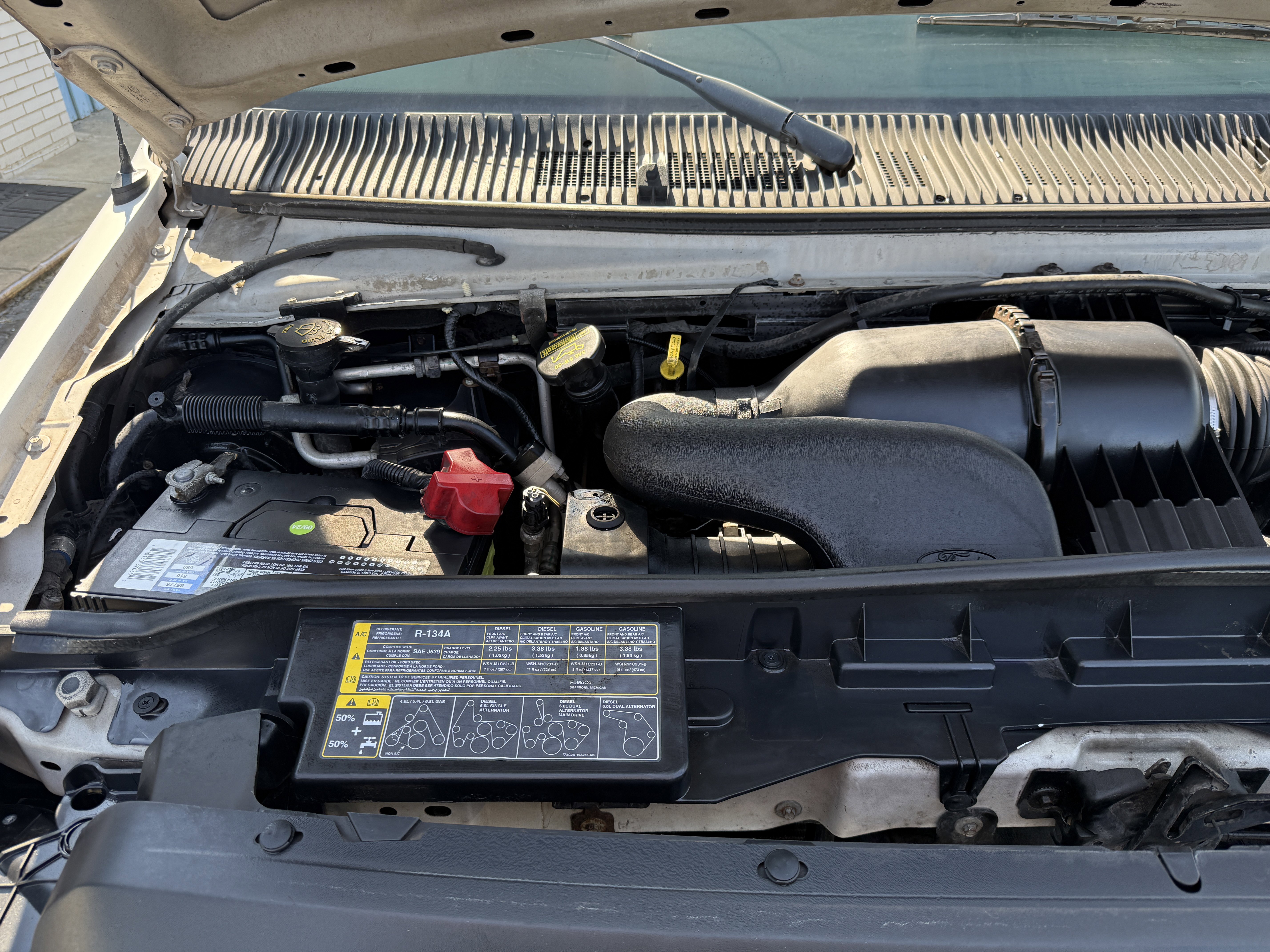 Used 2009 Ford E-350 and Econoline 350 Super Duty image 28