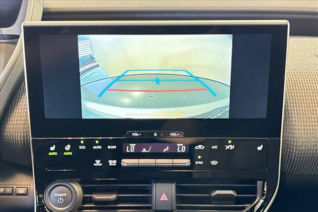 Used 2024 Toyota bZ4X FWD image 14