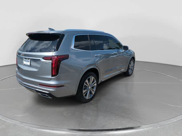Used 2025 Cadillac XT6 Premium Luxury w/ LPO, Floor Liner Package FWD image 8