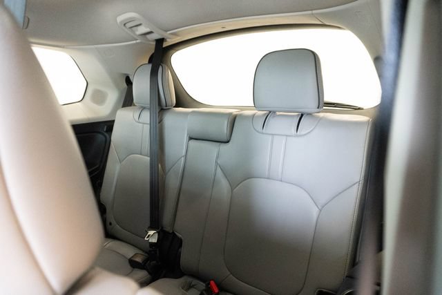 Used 2025 Honda Pilot Elite image 27