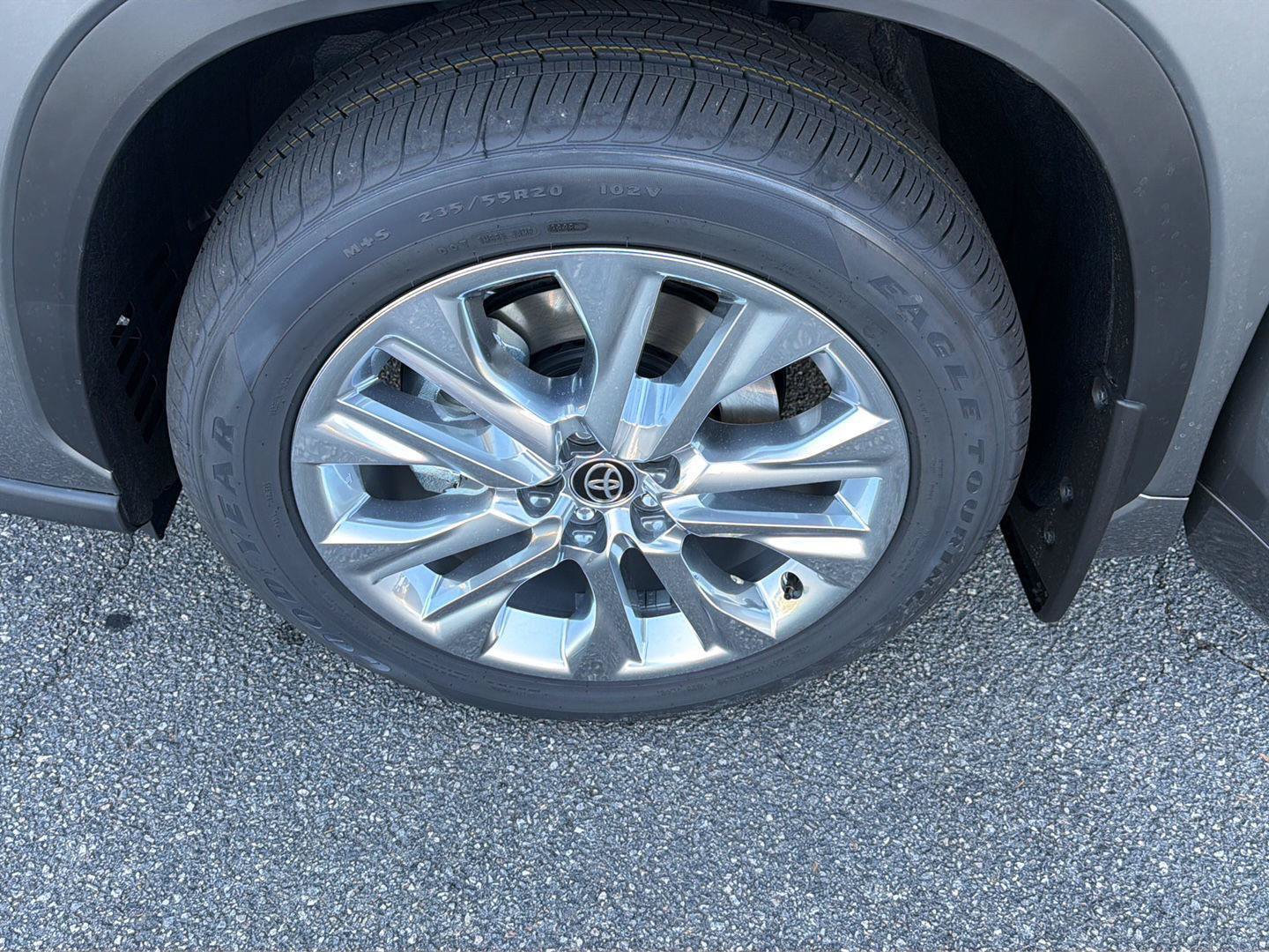 New 2026 Toyota Highlander Limited AWD/4WD image 36
