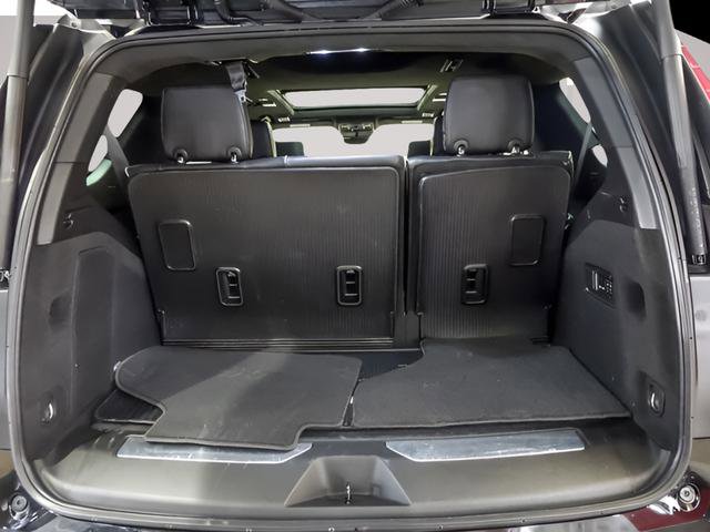 Used 2023 Cadillac Escalade Sport Platinum w/ LPO, ONYX Package image 31