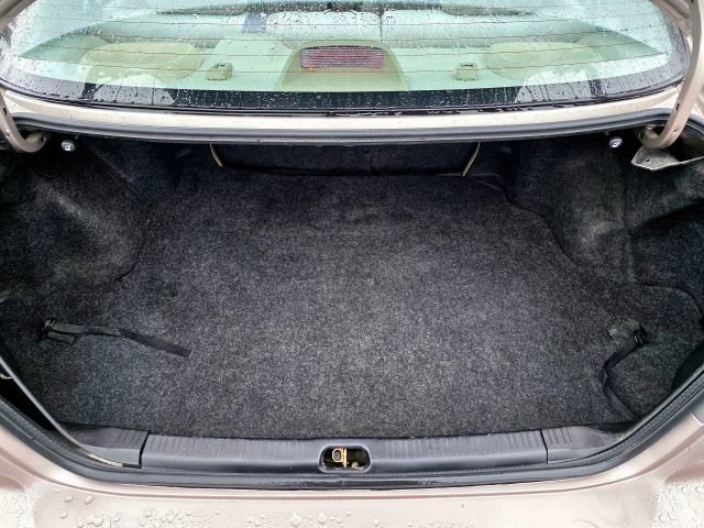 Used 2000 Toyota Corolla CE image 33