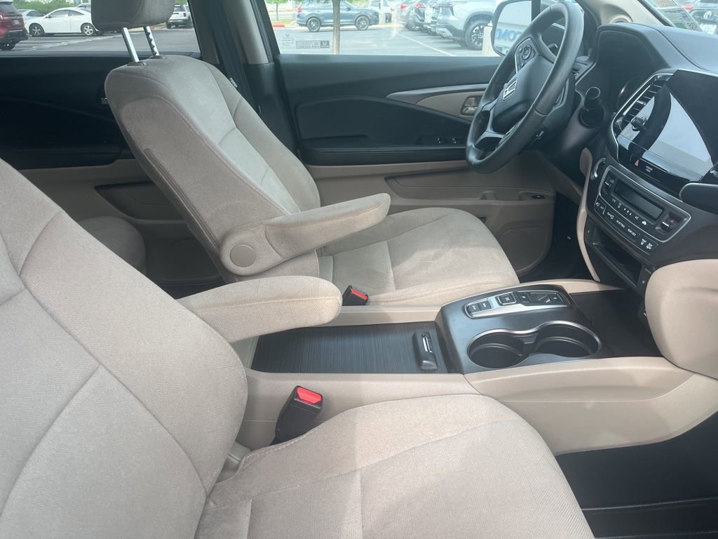 Used 2021 Honda Pilot EX image 3