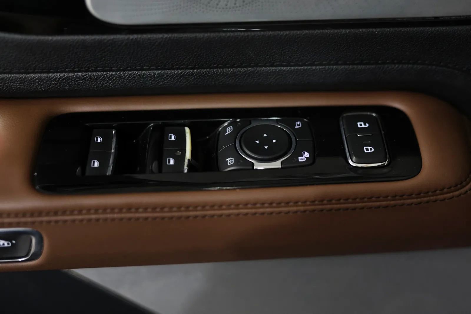 Used 2020 Lincoln Aviator Reserve w/ Equipment Group 201A image 25