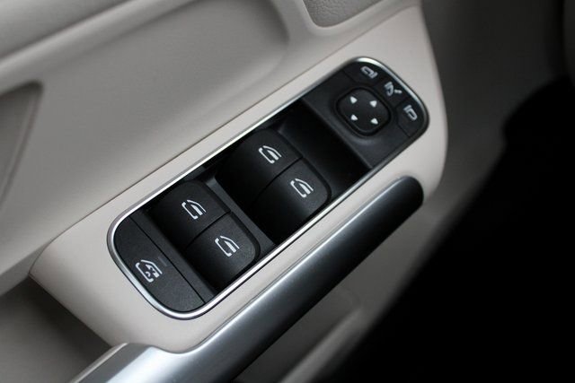 New 2025 Mercedes-Benz GLA 250 4MATIC image 27