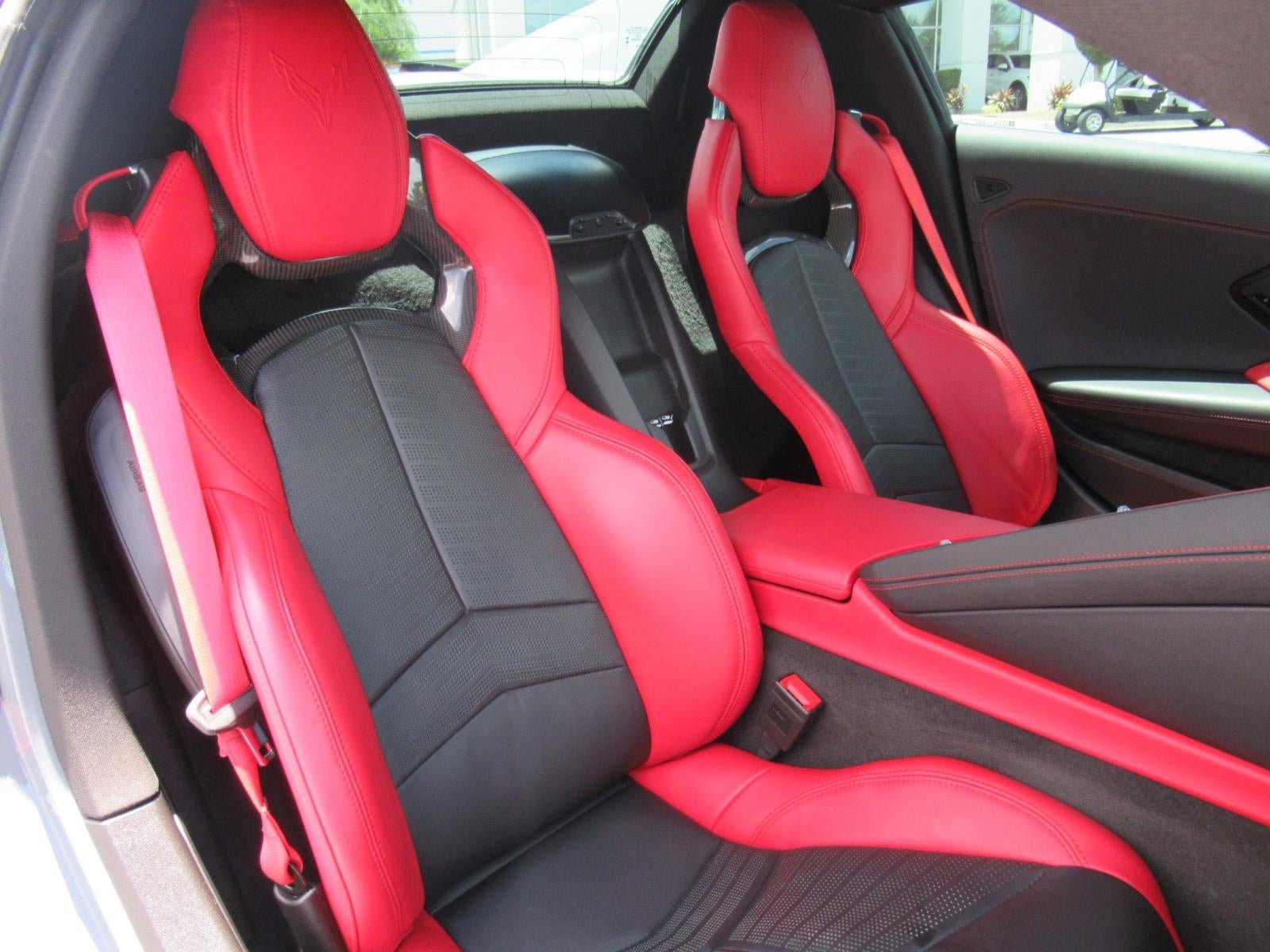 Used 2024 Chevrolet Corvette Stingray Preferred Conv w/ Z51 Performance Package RWD image 11