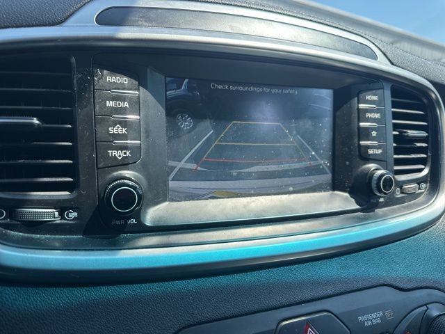 Used 2020 Kia Sorento LX FWD image 13