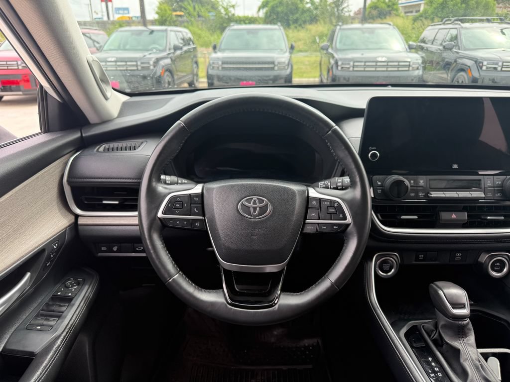 Used 2024 Toyota Grand Highlander FWD image 18