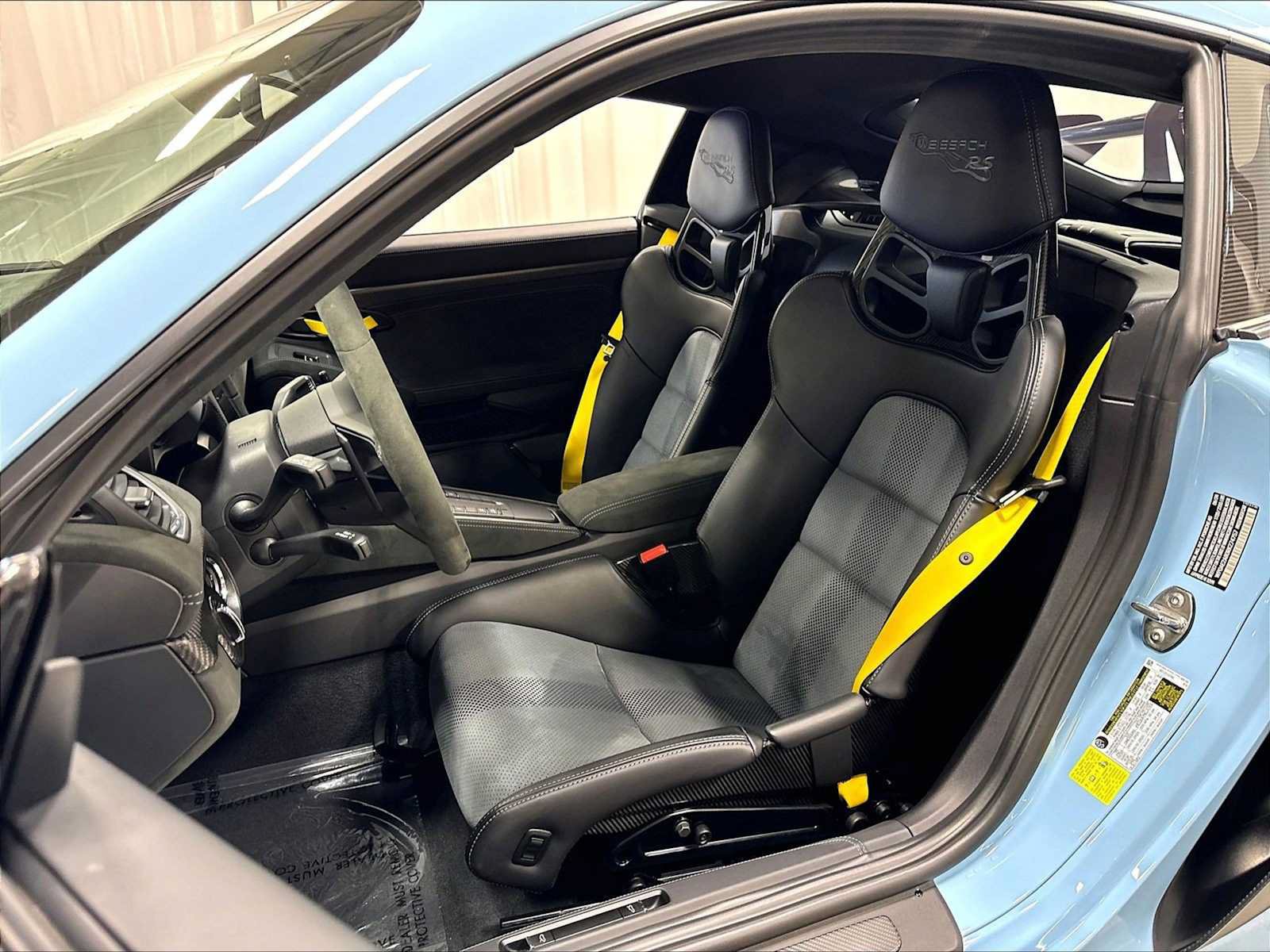 Used 2024 Porsche 718 Cayman GT4 RS RWD image 8