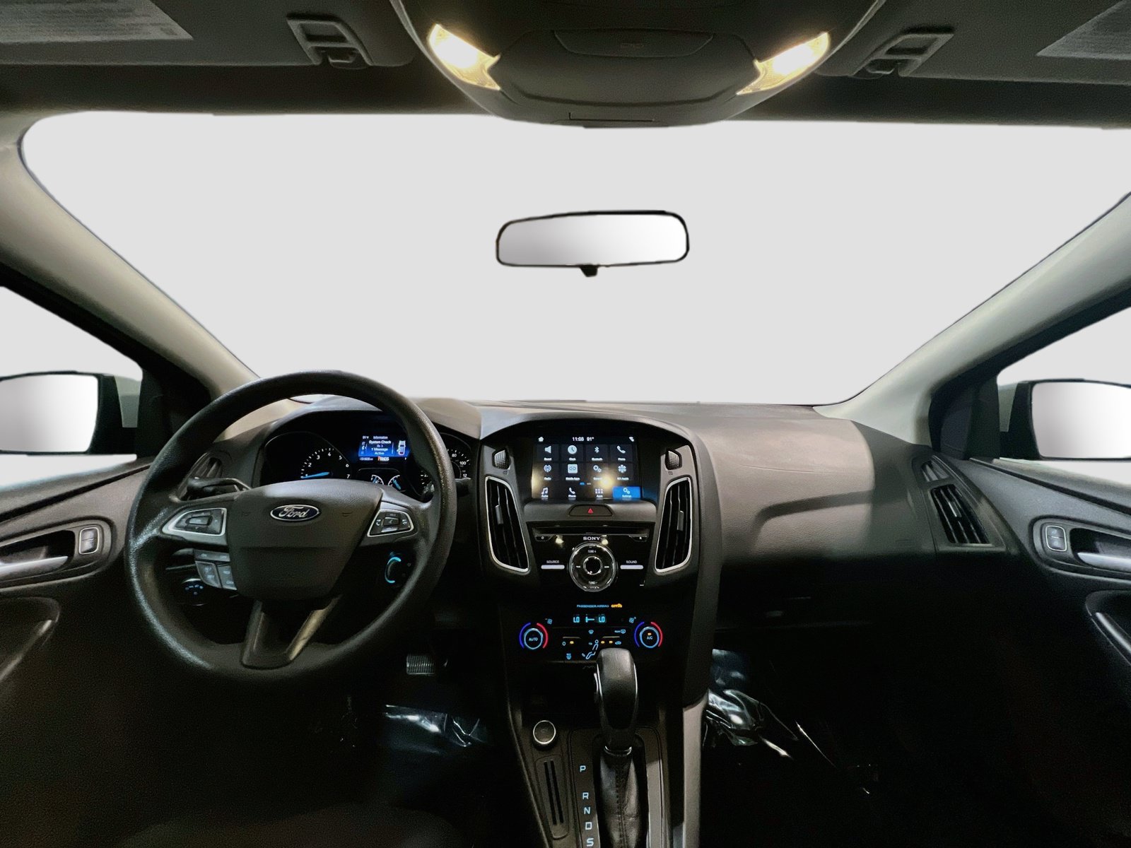 Used 2017 Ford Focus SEL FWD image 16