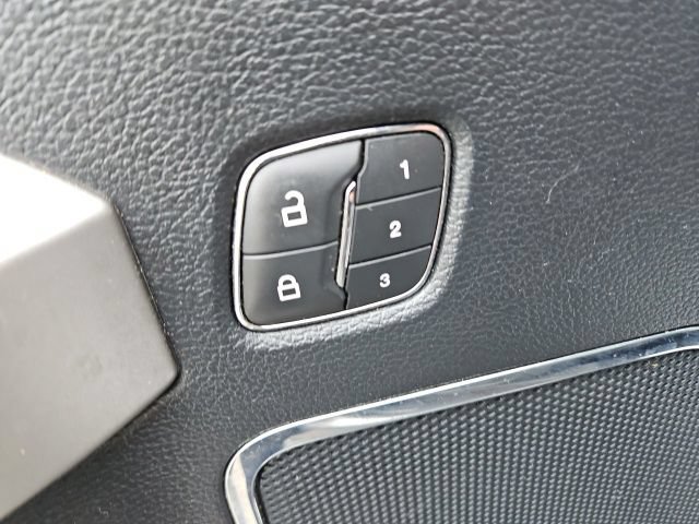 Used 2020 Ford F150 Lariat AWD/4WD image 18