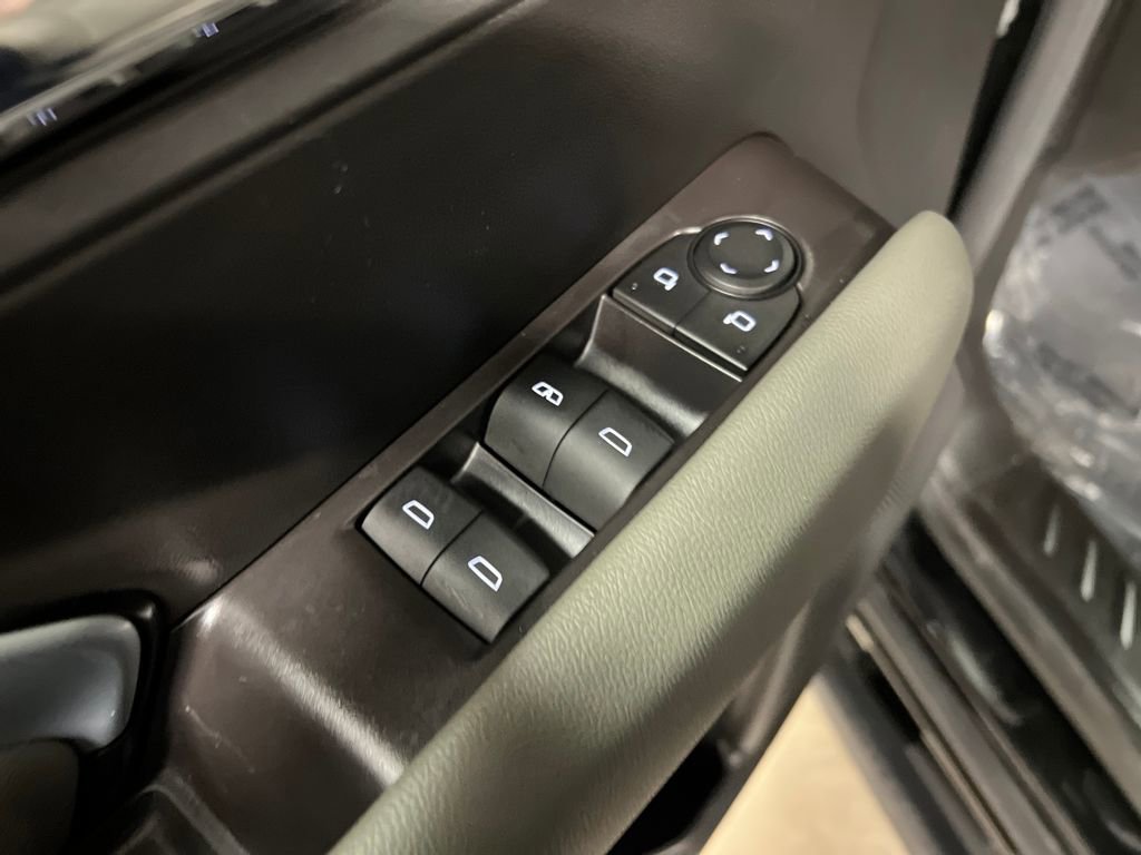 Certified 2025 Chevrolet Colorado ZR2 w/ Technology Package image 16