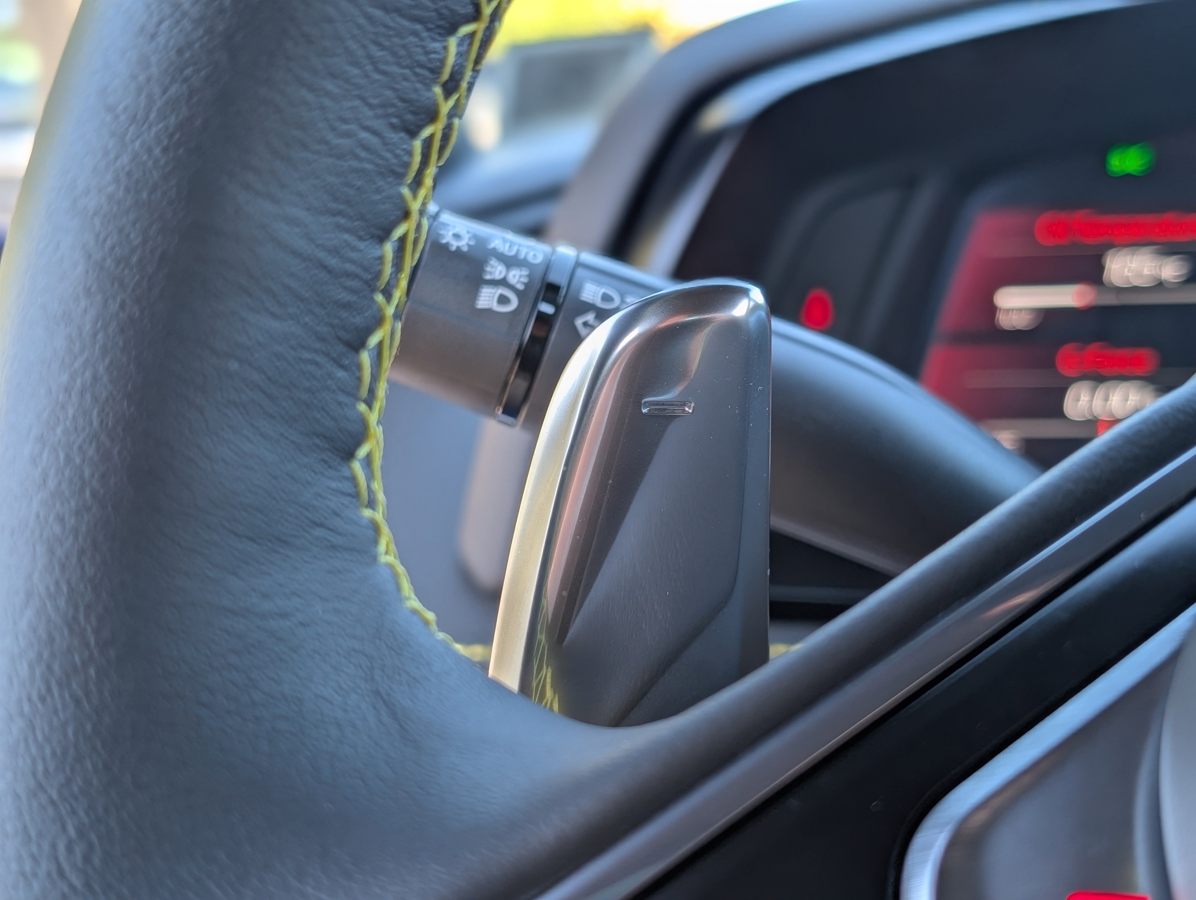 Used 2023 Chevrolet Corvette Stingray Premium Cpe w/ Z51 Performance Package image 33