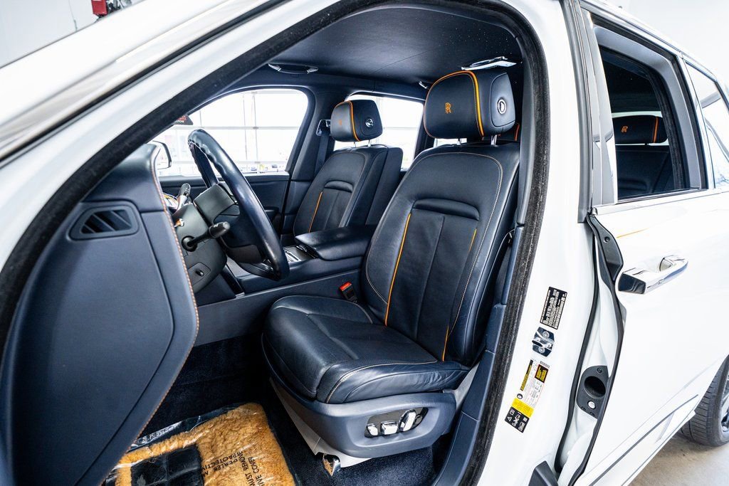 Used 2021 Rolls-Royce Cullinan AWD/4WD image 33