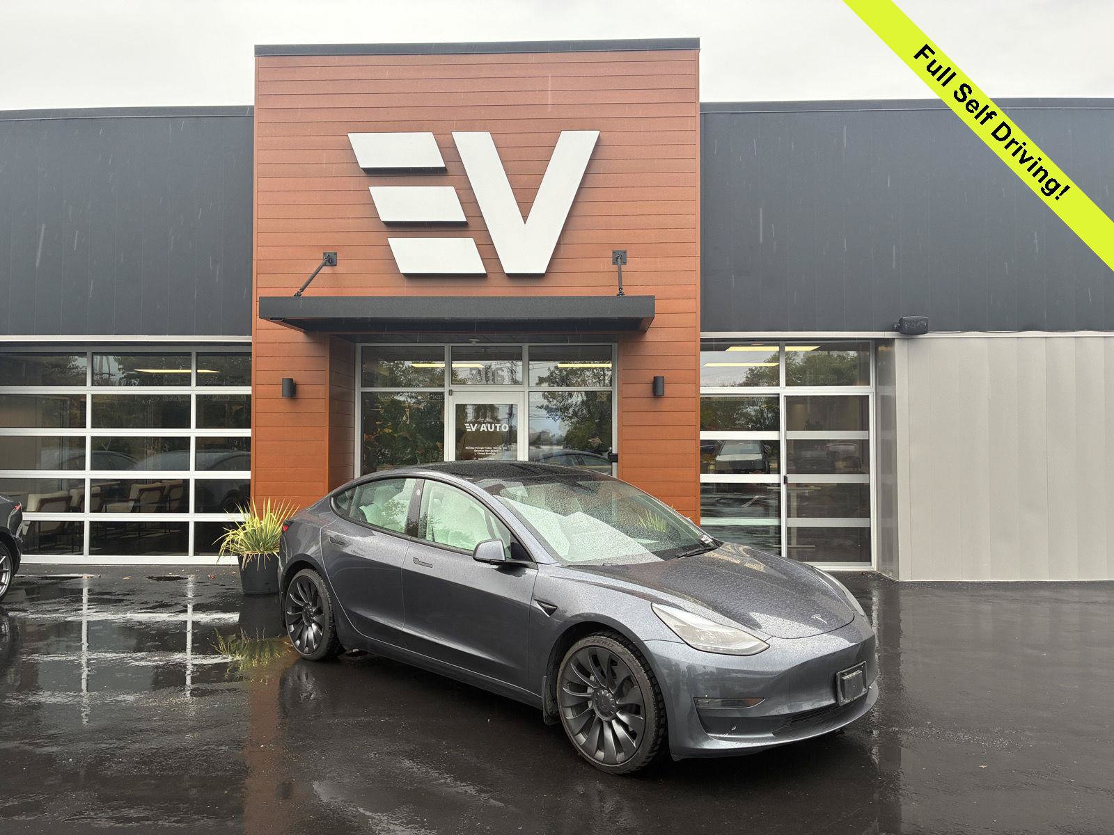 Used 2023 Tesla Model 3 Standard Range RWD image 1