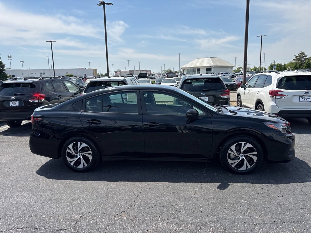 Certified 2025 Subaru Legacy Premium AWD/4WD image 2