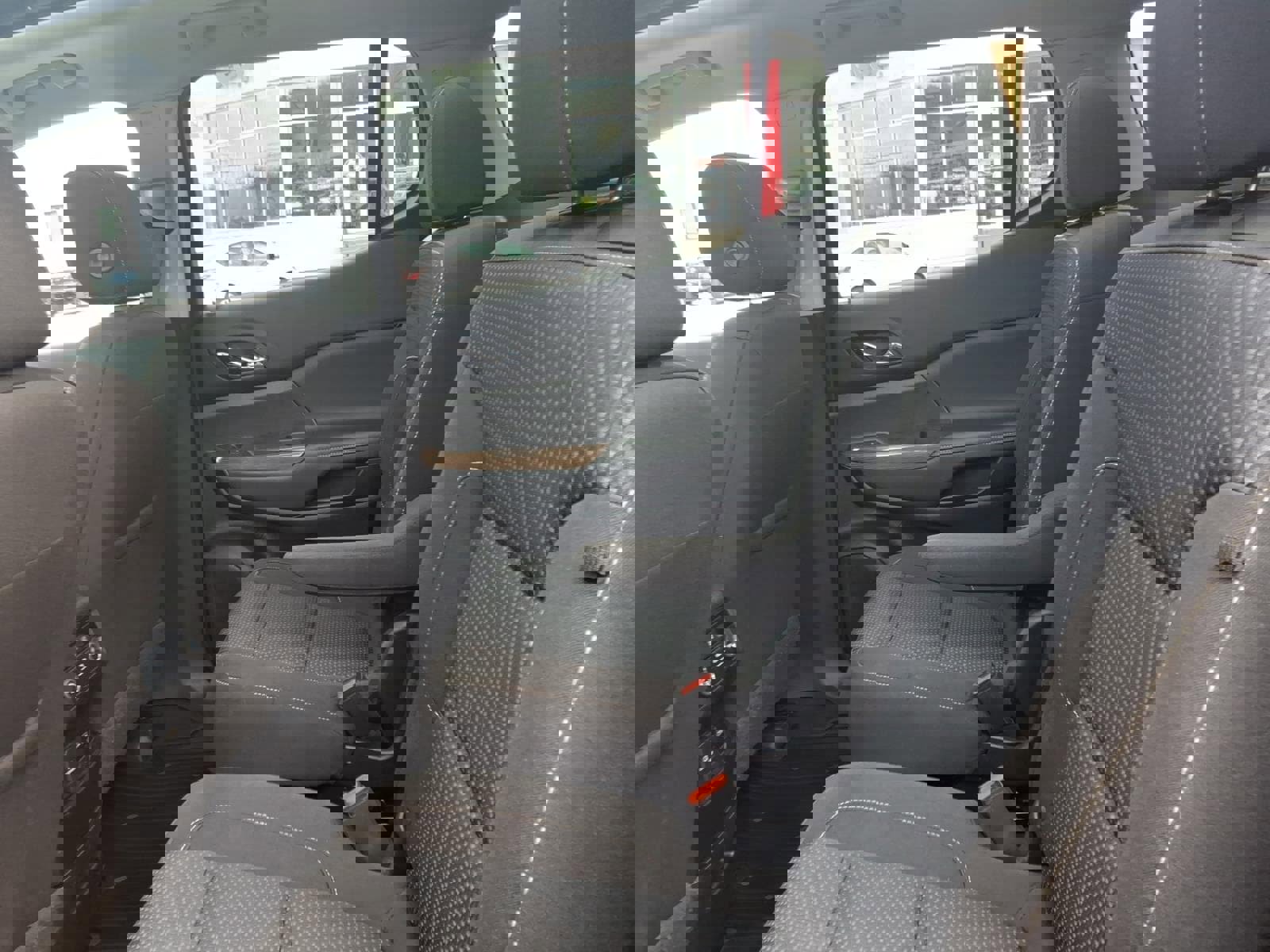 Used 2020 GMC Acadia SLE w/ Driver Convenience Package AWD/4WD image 8