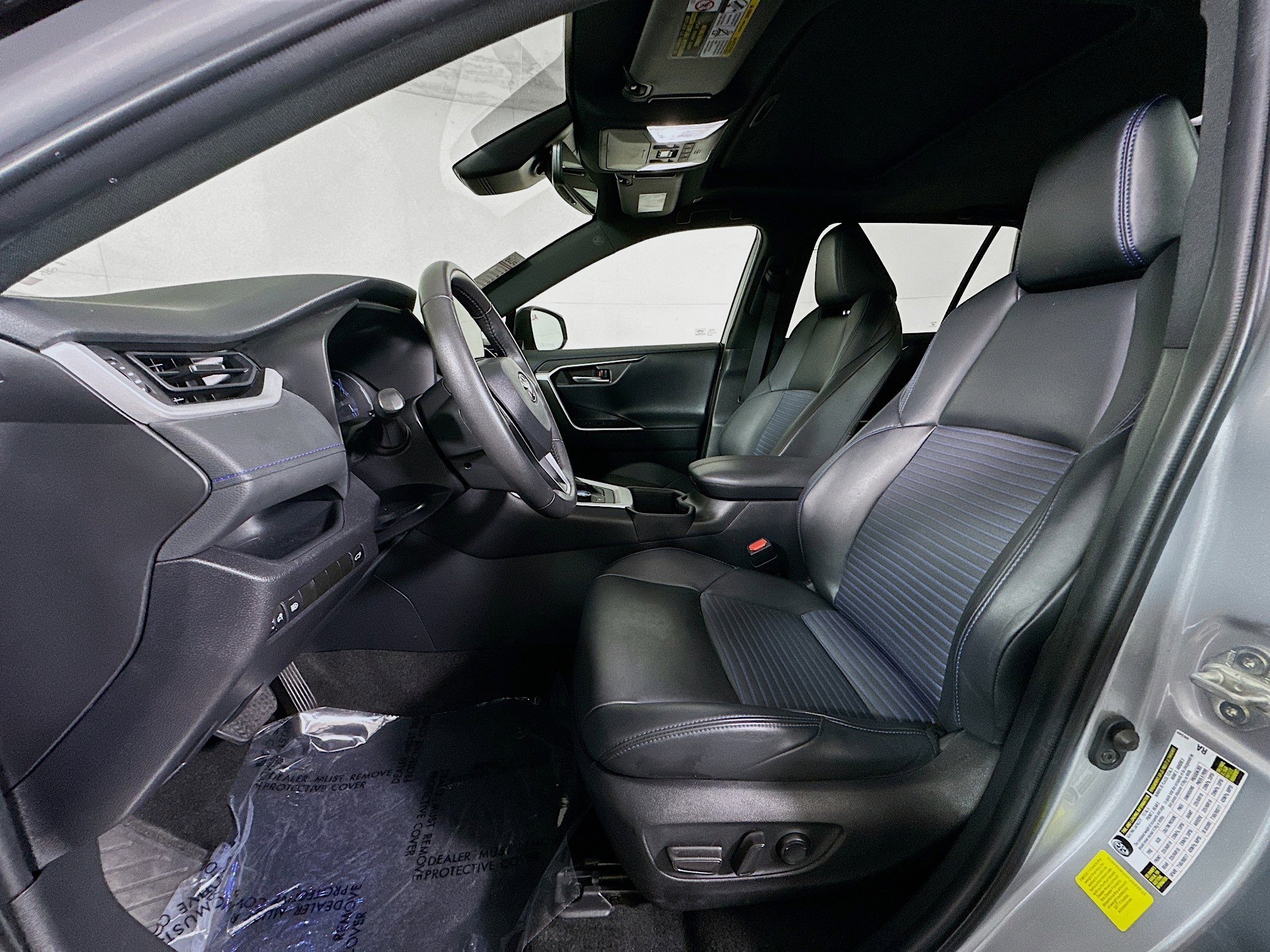 Used 2024 Toyota RAV4 XSE image 12