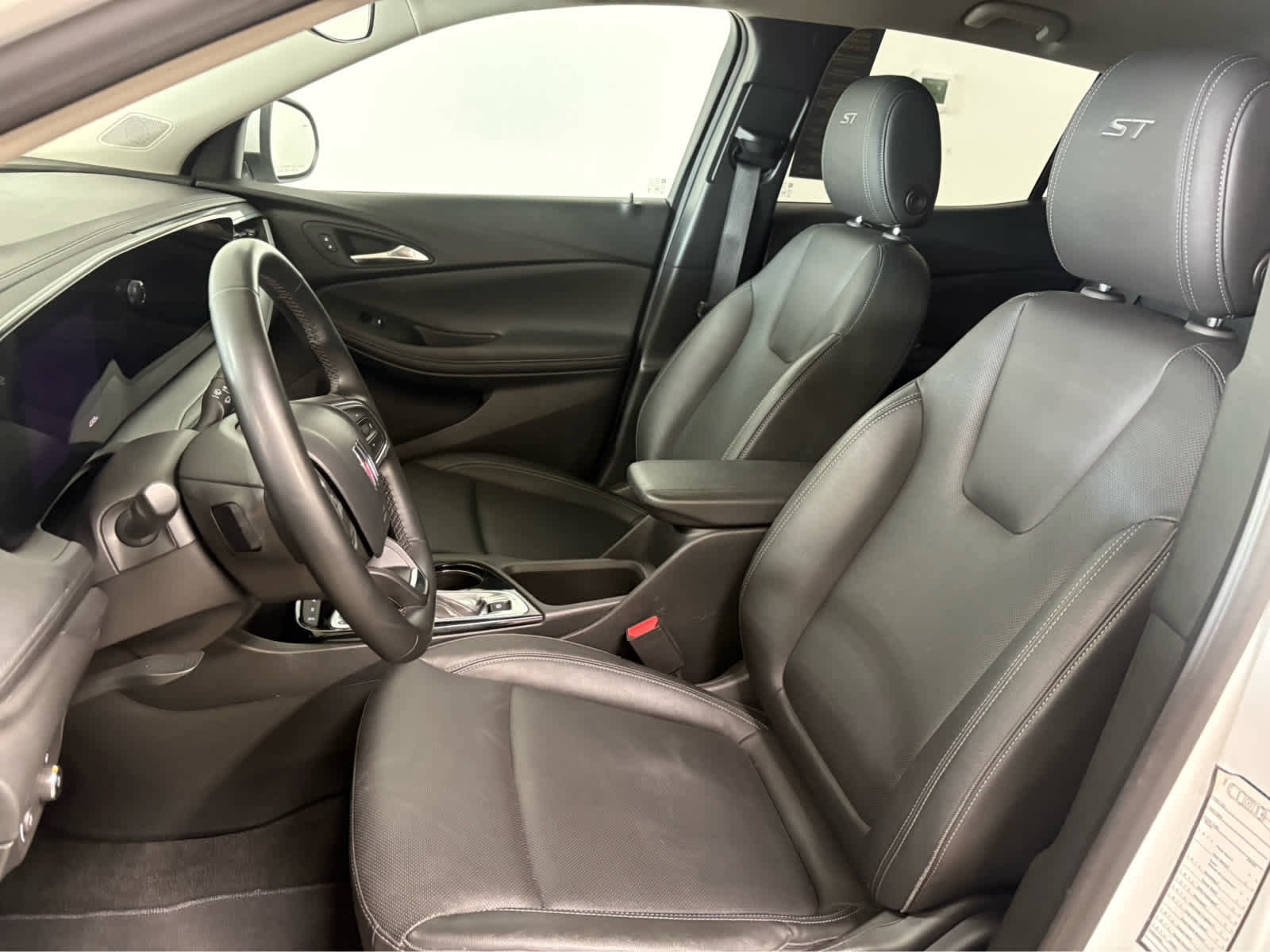 Certified 2024 Buick Encore GX Sport Touring image 13