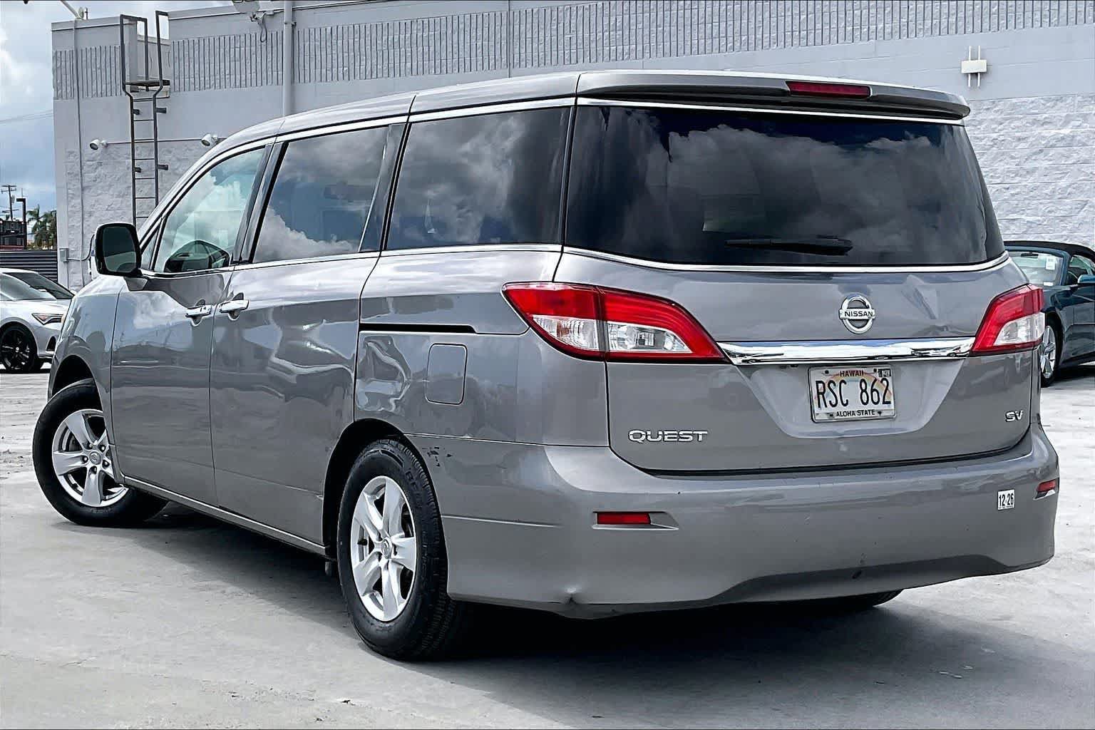 Used 2011 Nissan Quest SV FWD image 4