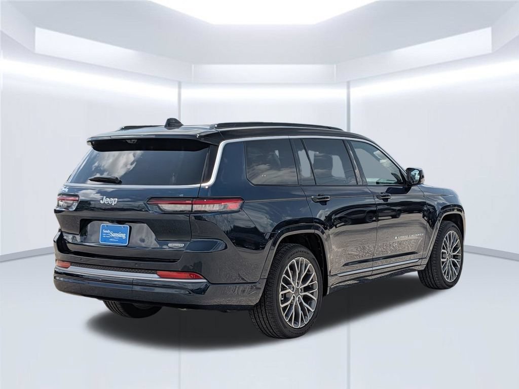 New 2026 Jeep Grand Cherokee L Summit AWD/4WD image 6