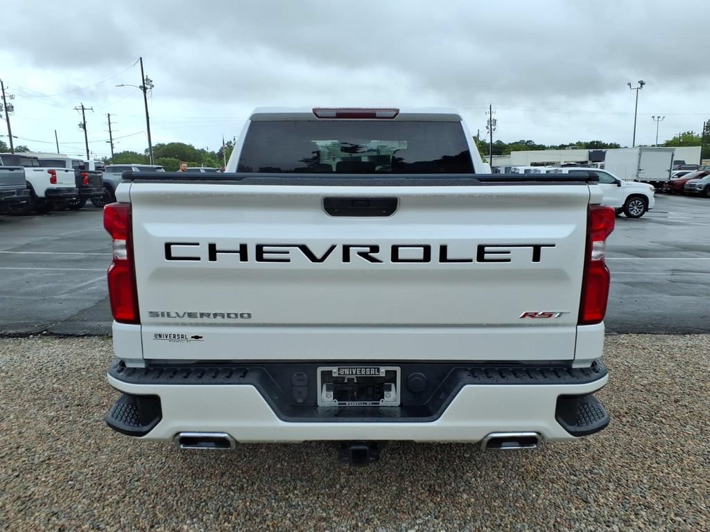 Used 2022 Chevrolet Silverado 1500 RST AWD/4WD image 6
