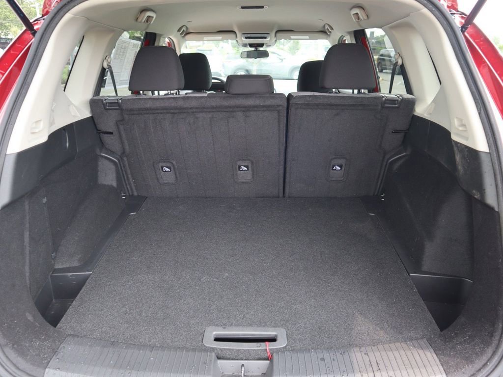 Certified 2023 Nissan Rogue SV image 31